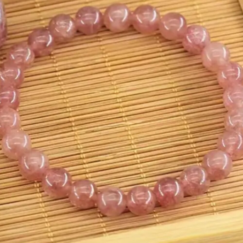 🌺 🌺 🌺 Natural Strawberry Quartz Stretch Bracelet - Picture 2 of 3